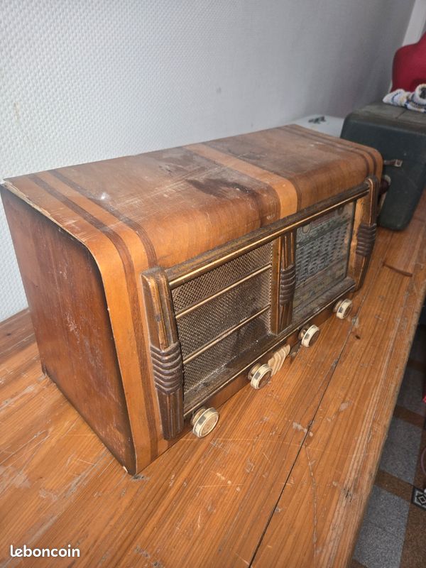 Poste en bois tsf (image 1)