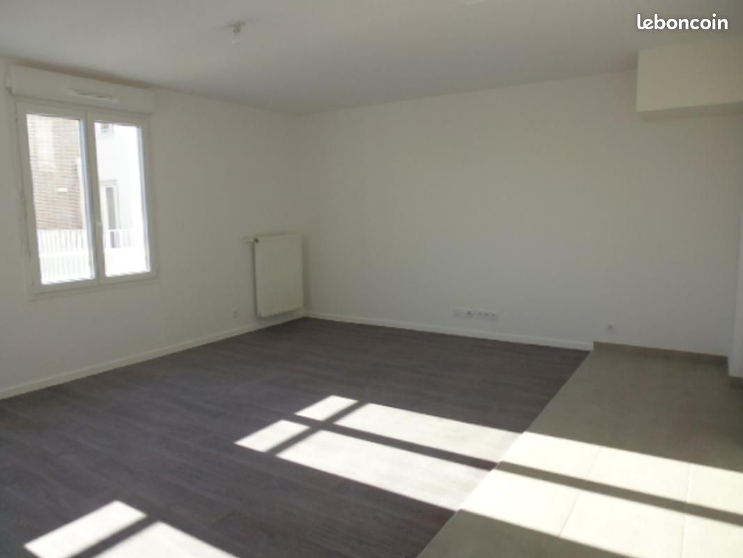 Appartement 3 pièces 61 m² · à Évry-Courcouronnes · 61 m² · 970 €/mois
