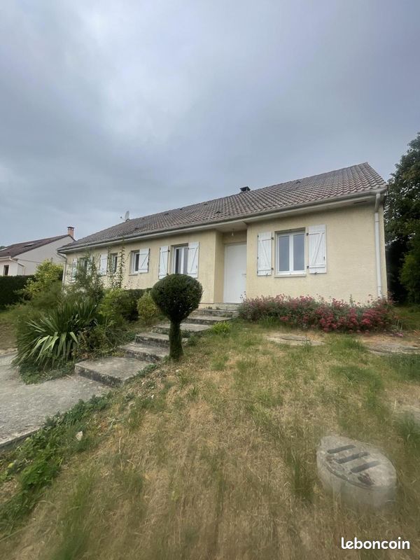 Maison 6 pièces 109 m² · à Saisseval · 109 m² · 1 025 €/mois