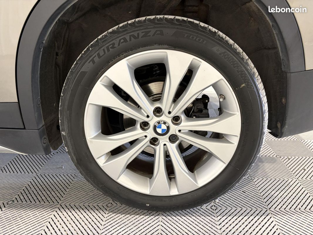 BMW X1 sDrive 18i 136 ch BVA8 F48 xLine (image 19)