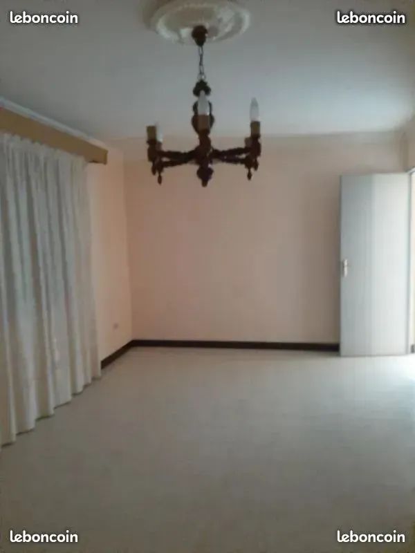 Maison 6 pièces 140 m² · à Thuir · 140 m² · 179 000 €