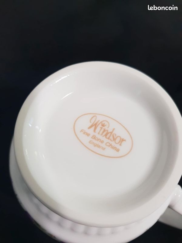Tasses porcelaine fine Windsor (image 5)