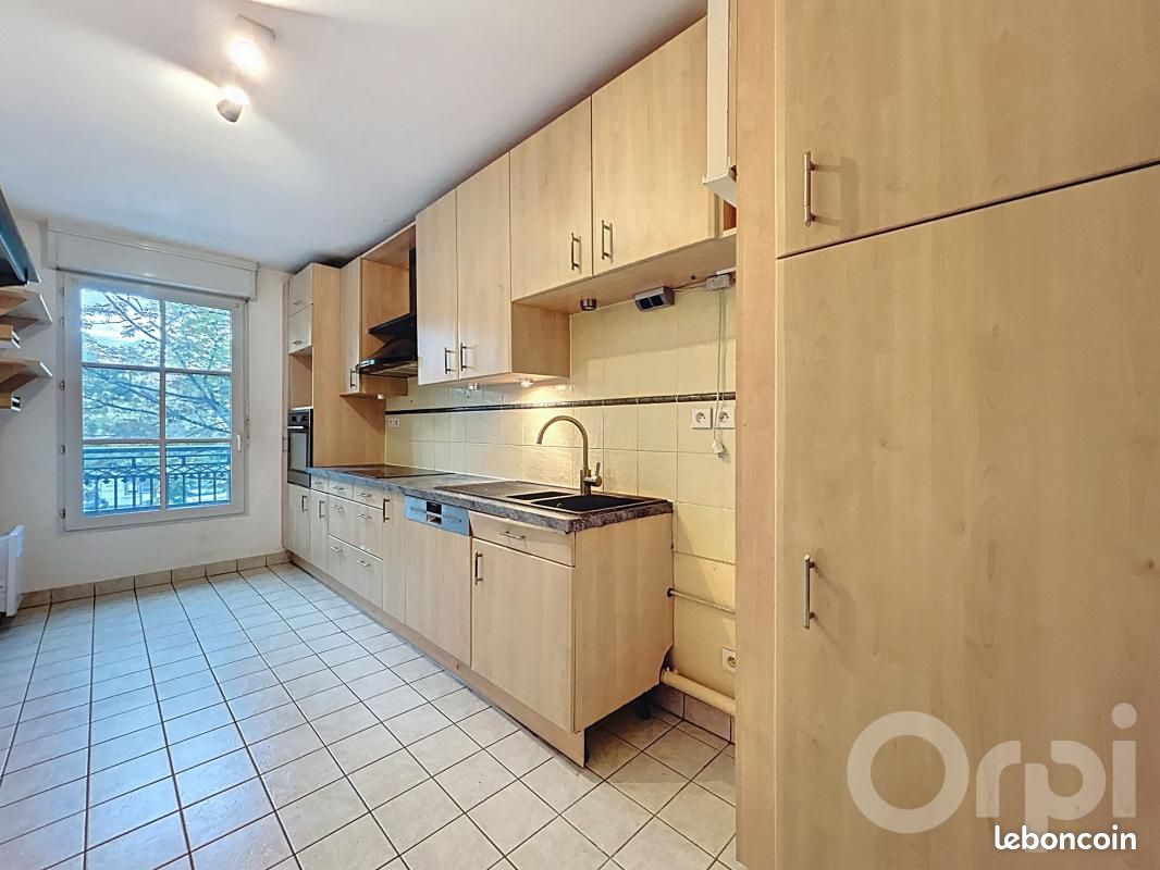Appartement a louer maisons-alfort - 4 pièce(s) - 88 m2 - Surfyn