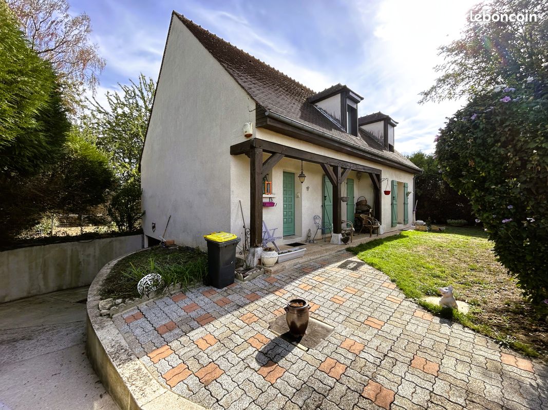 Maison 6 pièces 161 m² · à Villers-Saint-Frambourg-Ognon · 161 m² · 565 000 €