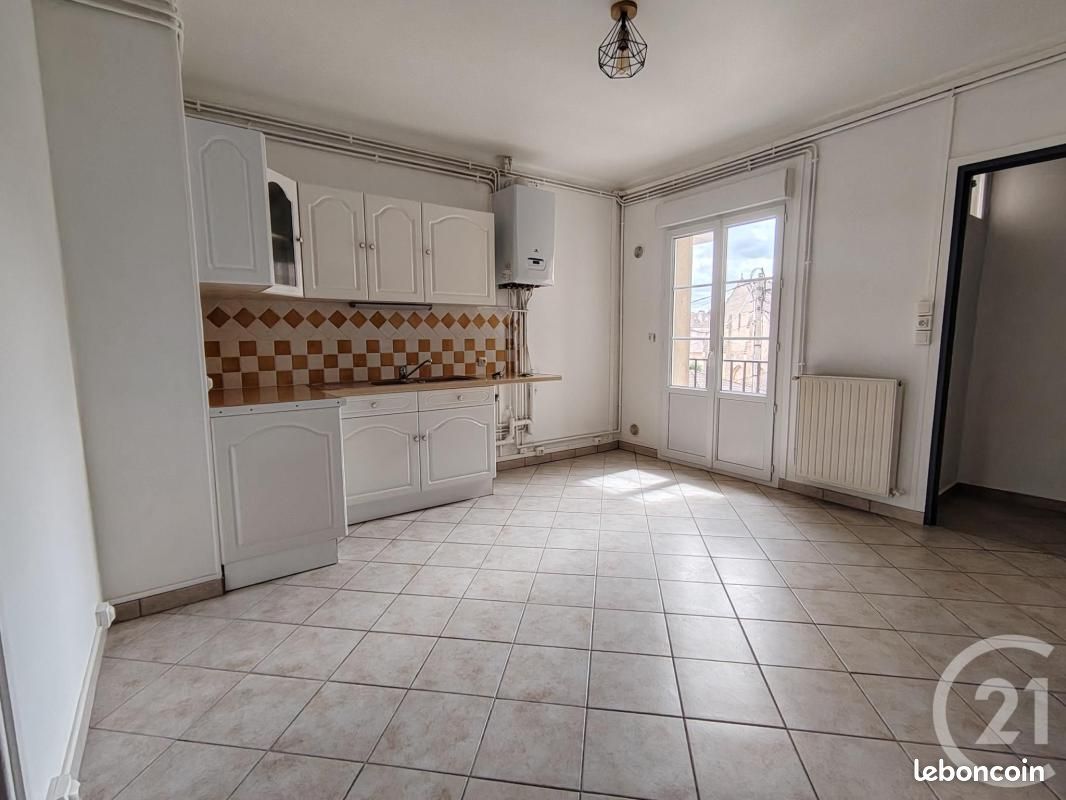 Appartement 2 pièces 37 m² · à Falaise · 37 m² · 410 €