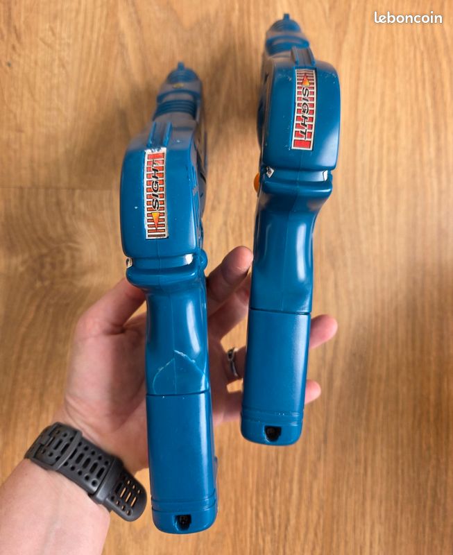 Lot 2 Pistolets Optiques SEGA Lock-On + Accessoires 29,99