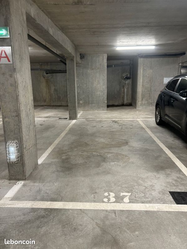 Parking/box 5 m² ROUEN (image 1)