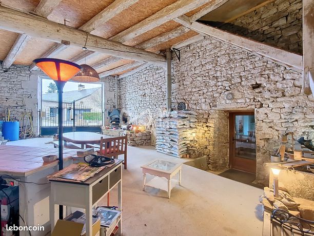 Maison 6 pièces 235 m²