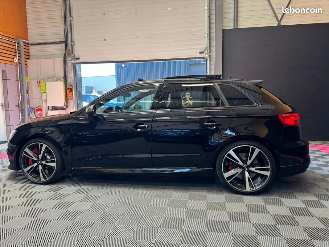 AUDI RS3 SPORTBACK 2.5 TFSI 400 S tronic 7 Quattro - Toit ouvrant - Caméra de recul - Bang et olufsen - Sièges chauffants (image 8)