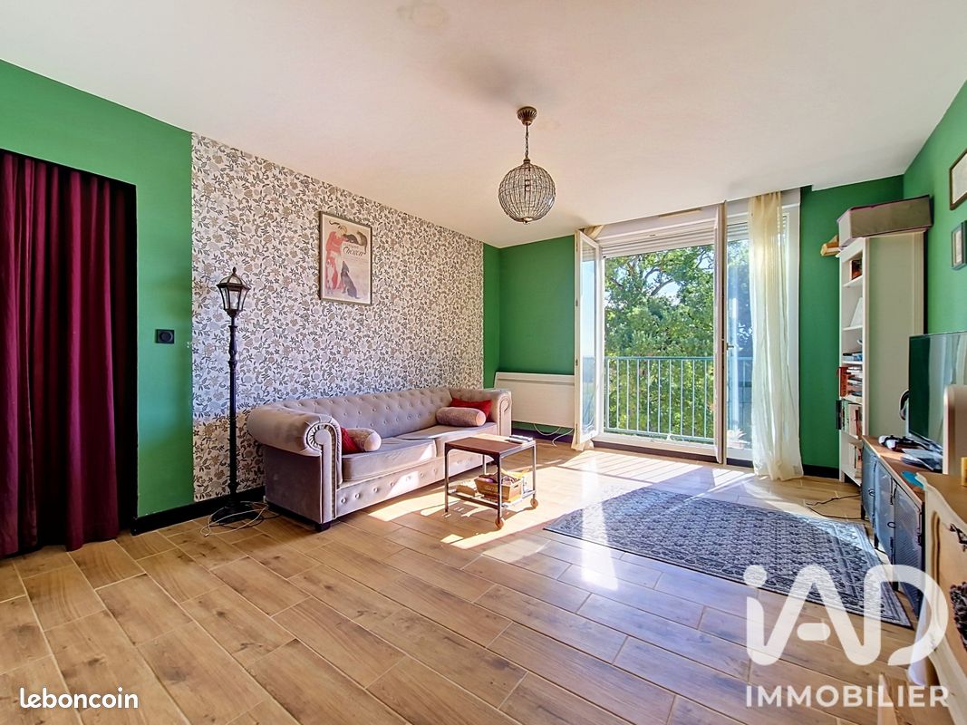 Appartement 2 pièces 45 m² · à Forges-les-Bains · 45 m² · 150 000 €