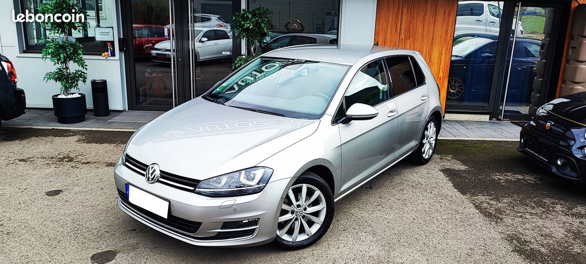 Volkswagen GOLF VII 1.4 TSI 140CH HIGHLINE DSG7*KEYLESS*LANE ASSIST*A.C.C*CAMERA*PARK ASSIST*WEBASTO (image 5)