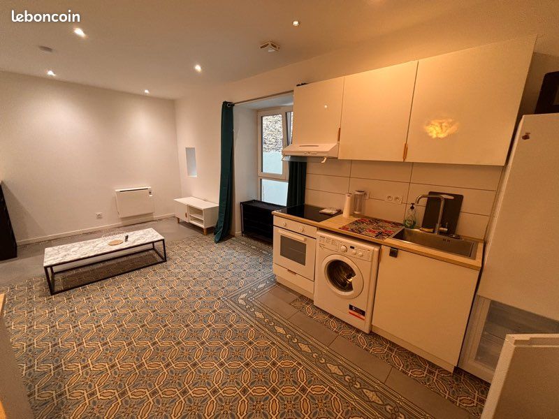 Appartement 1 pièce 30 m² · à Crémieu · 30 m² · 590 €/mois