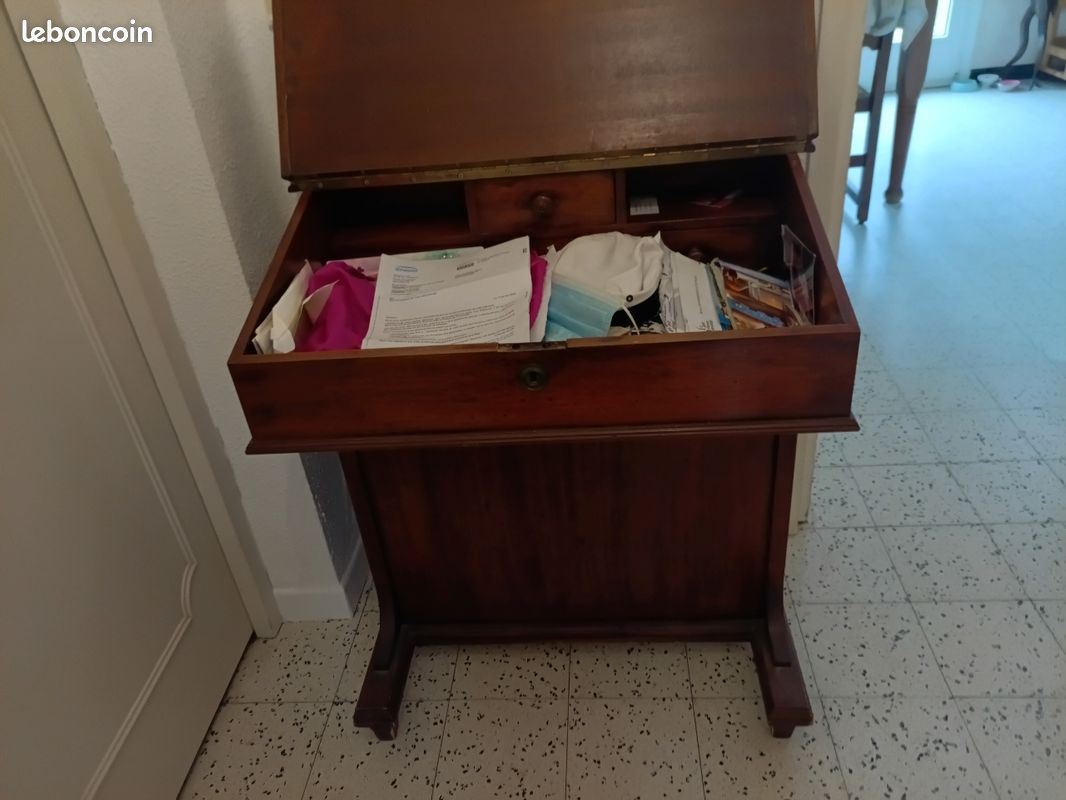 Bureau commode (image 3)