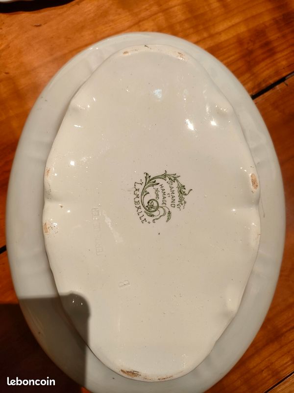 ANCIENNE SOUPIERE TERRE De Fer Modele Mimosas St Amand Hamage EUR 20,00 - FR