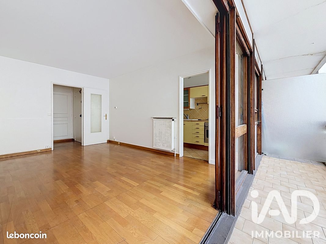 Appartement 2 pièces 43 m² · à Paris · 43 m² · 395 000 €
