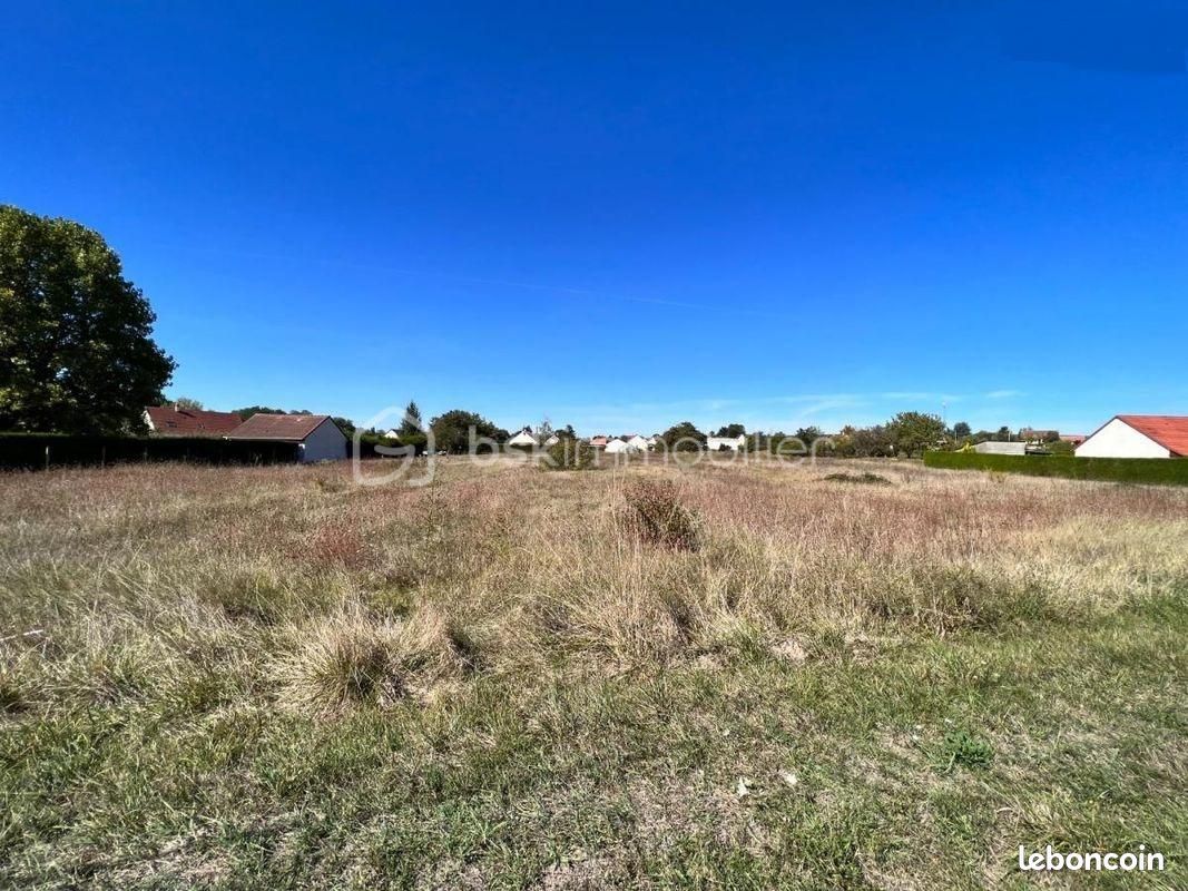 Terrain 2 986 m² Thesee · à Thésée · 31 500 €