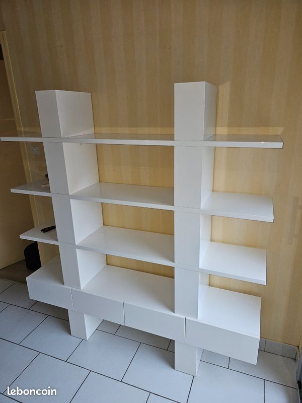 Étagère blanche et bureau (image 5)