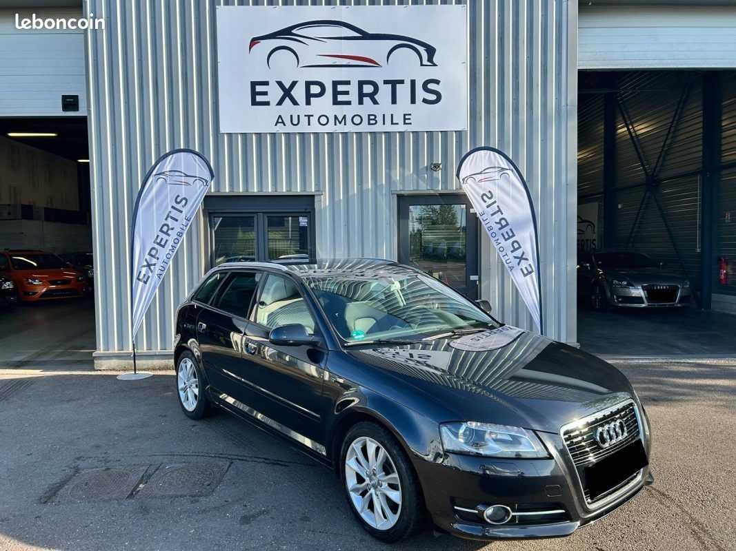 AUDI A3 1.6 TDi 105CV SPORTBACK S-TRONIC XENON LED (image 4)