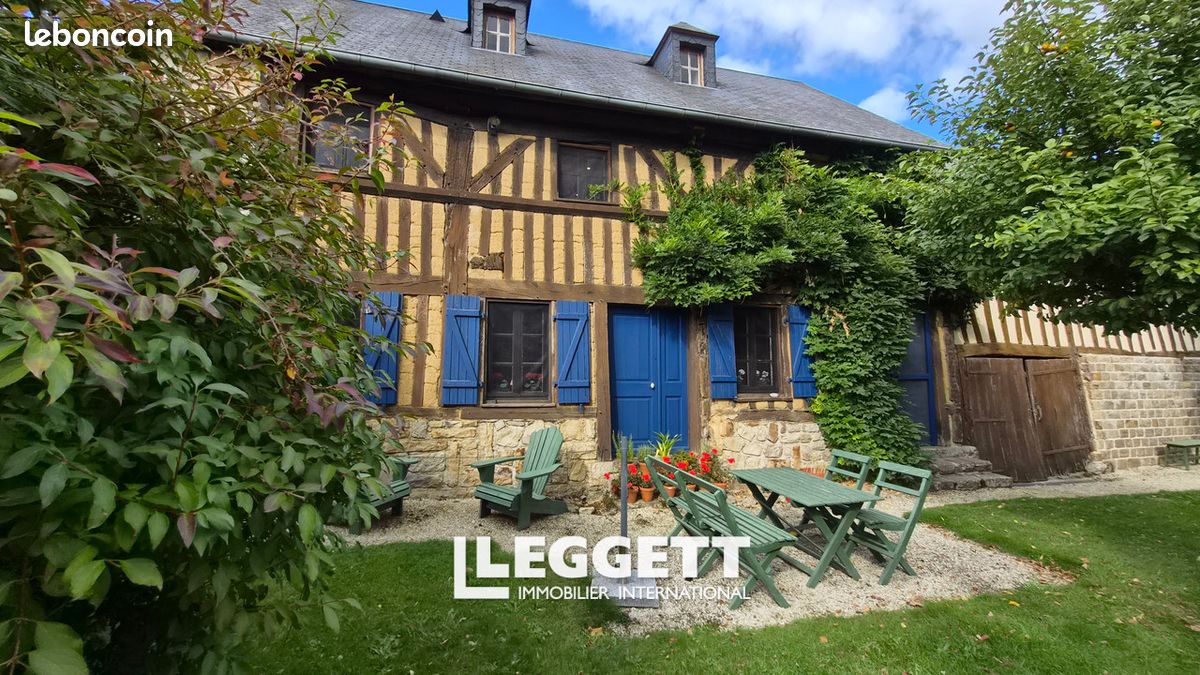 Maison 3 pièces 114 m² · à Saint-Georges-de-Rouelley · 114 m² · 160 000 €
