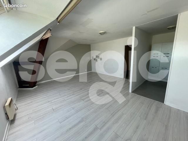 Appartement a louer compiegne - 1 pièce(s) - 38 m2 - Surfyn