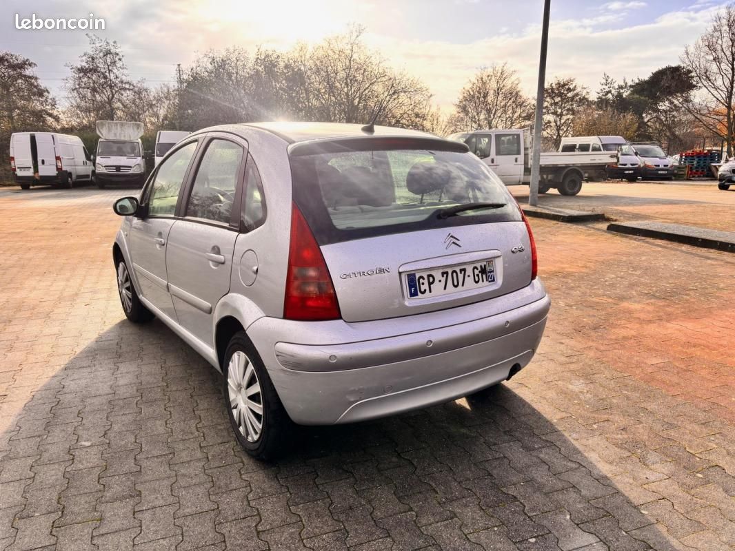 Citroën C3 1.4 i 75 CH (image 4)