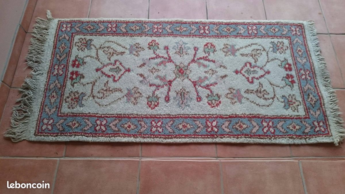 Tapis en laine tres epais (image 1)
