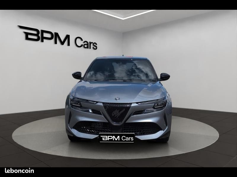 Alfa romeo Junior 1.2 Ibrida 136ch Premium DCT6 Q4 (image 2)