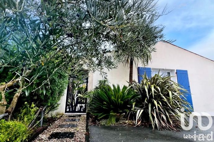Propriété 5 pièces 110 m²