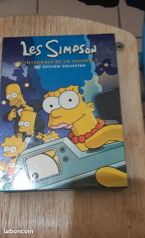 Vens dvd les Simpson saisons 7 l'intégral (image 1)