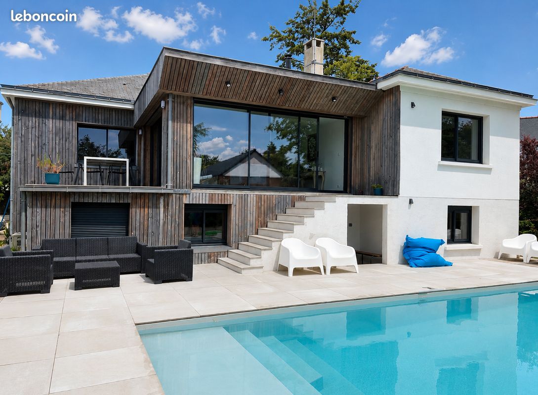 Maison 8 pièces 228 m² · à Mûrs-Erigné · 228 m² · 598 000 €