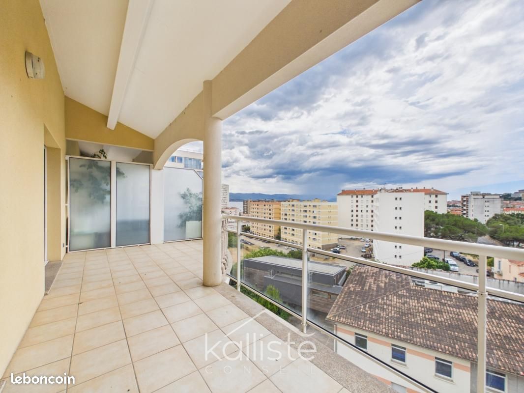 Appartement 3 pièces 90 m² · à Ajaccio · 90 m² · 1 200 €/mois