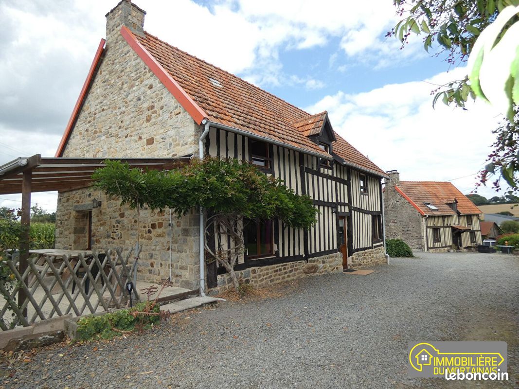 Maison 5 pièces 136 m² · à Isigny-le-Buat · 136 m² · 316 000 €
