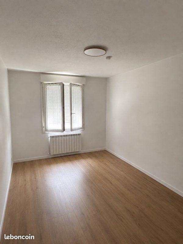 Appartement 1 pièce 40 m² · à Buxerolles · 40 m² · 400 €