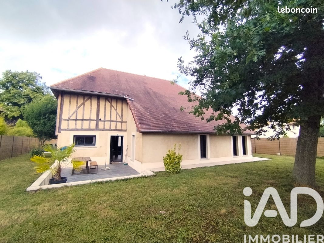 Maison 4 pièces 166 m² (image 1)