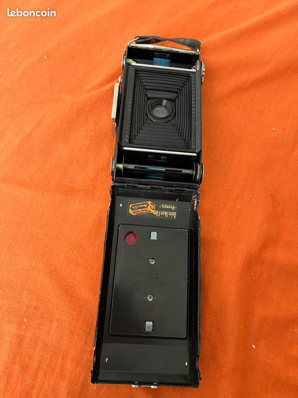 Appareil Photo Ancien ZEISS Ikon Ikonta 6x9 BII – À Soufflet – Occasion