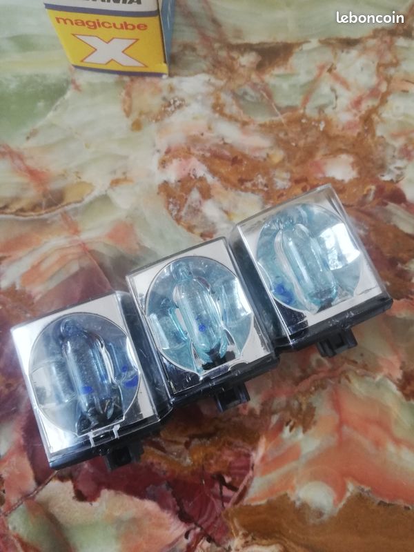 Lot de 3 Cubes Flash Vintage Sylvania Magicube Type X (Boîte d'origine) (image 4)