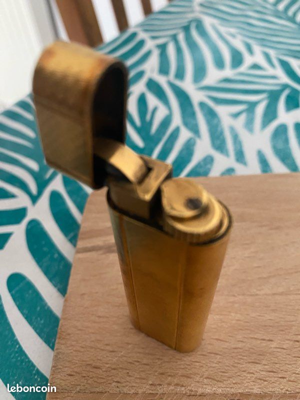 Briquet cartier à gaz (image 1)