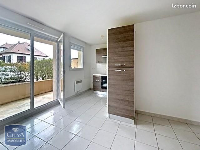Appartement 3 pièces 53 m² · à Roye · 53 m² · 77 000 €
