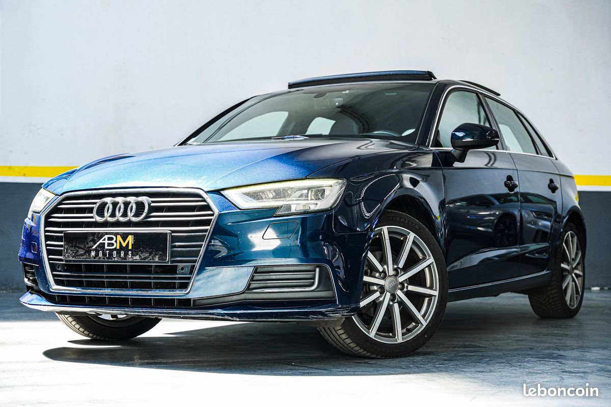 Audi A3 Sportback DESIGN LUXE - ORIGINE FRANCE - GARANTIE 12 MOIS - KIT EMBRAYAGE + VOLANT MOTEUR NEUFS (image 1)