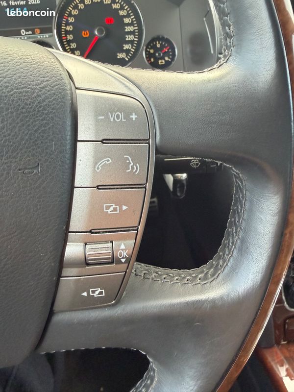 Volkswagen Phaeton V6 TDI 4Motion – 240ch – Cuir – Sièges Massants – DYNAUDIO – Caméra (image 14)