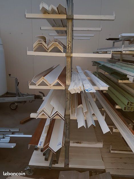 Corniere pvc (image 1)