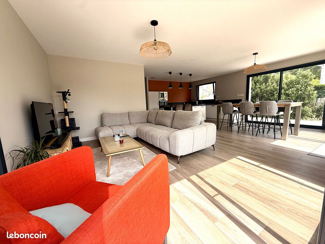 Maison 6 pièces 130 m² · à Saint-Léonard · 130 m² · 339 000 €