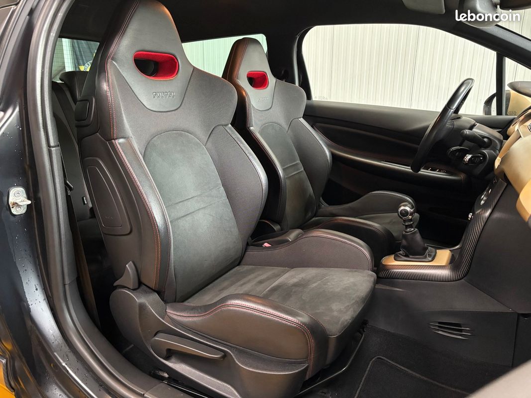 Citroën DS3 1.6 THP 203 RACING GOLD MAT (image 12)
