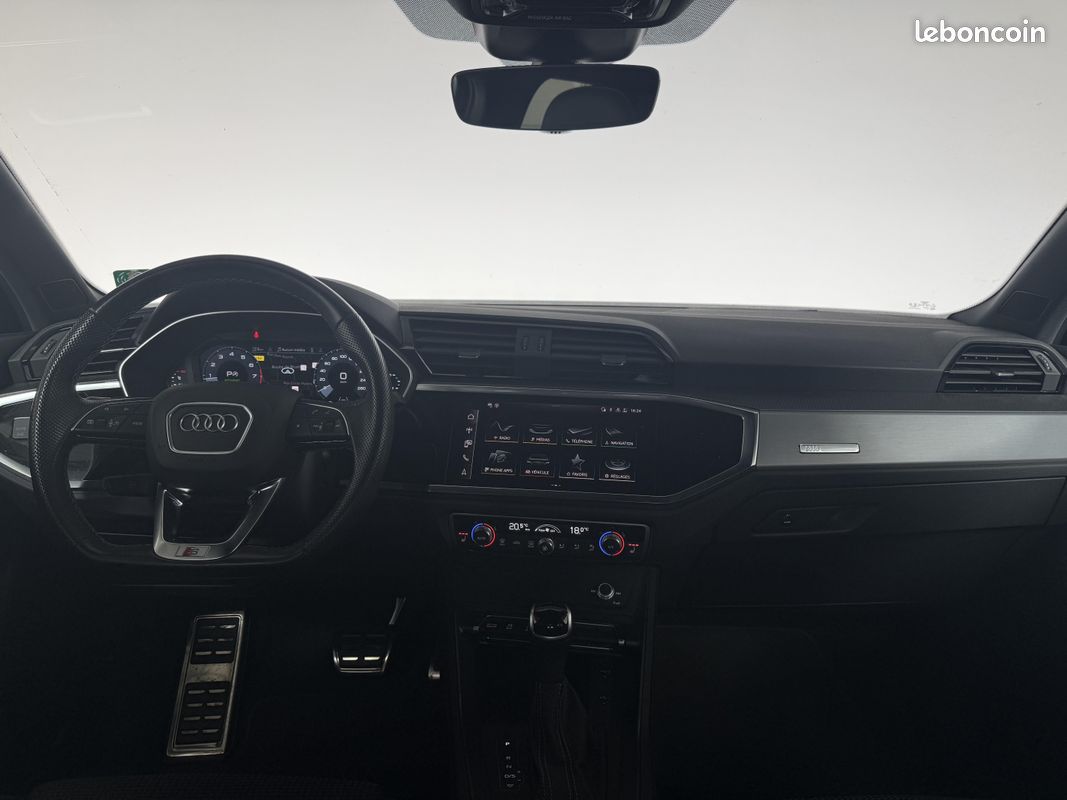 AUDI Q3 35 TFSI 150 ch S tronic 7 S line (image 12)