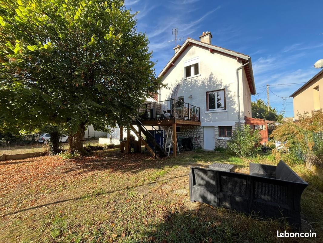 Maison 5 pièces 100 m² · à Villemandeur · 100 m² · 190 000 €