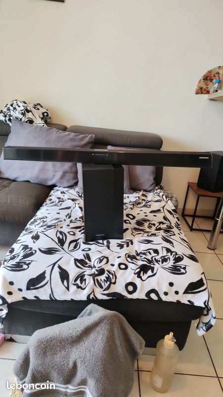 Home cinéma Samsung bluetooth avec télécommande (image 1)