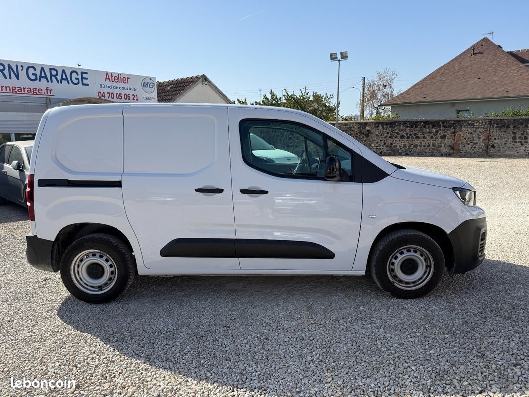 Peugeot Partner III BlueHdi 100 Standard M 650 (image 8)