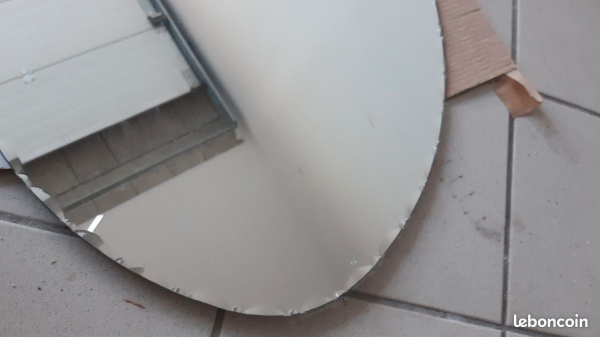 Miroir oval (image 2)