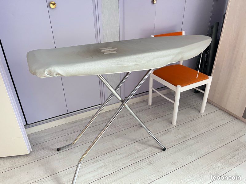 Table à repasser (image 1)