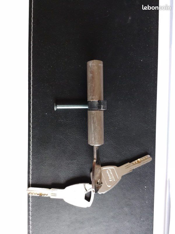 Serrure vachette neuve et 3 clés (image 3)